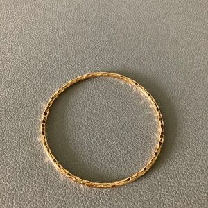 Italy 10kt Gold Bangle Bracelet